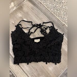 POL black lace crop top with adjustable straps, size S